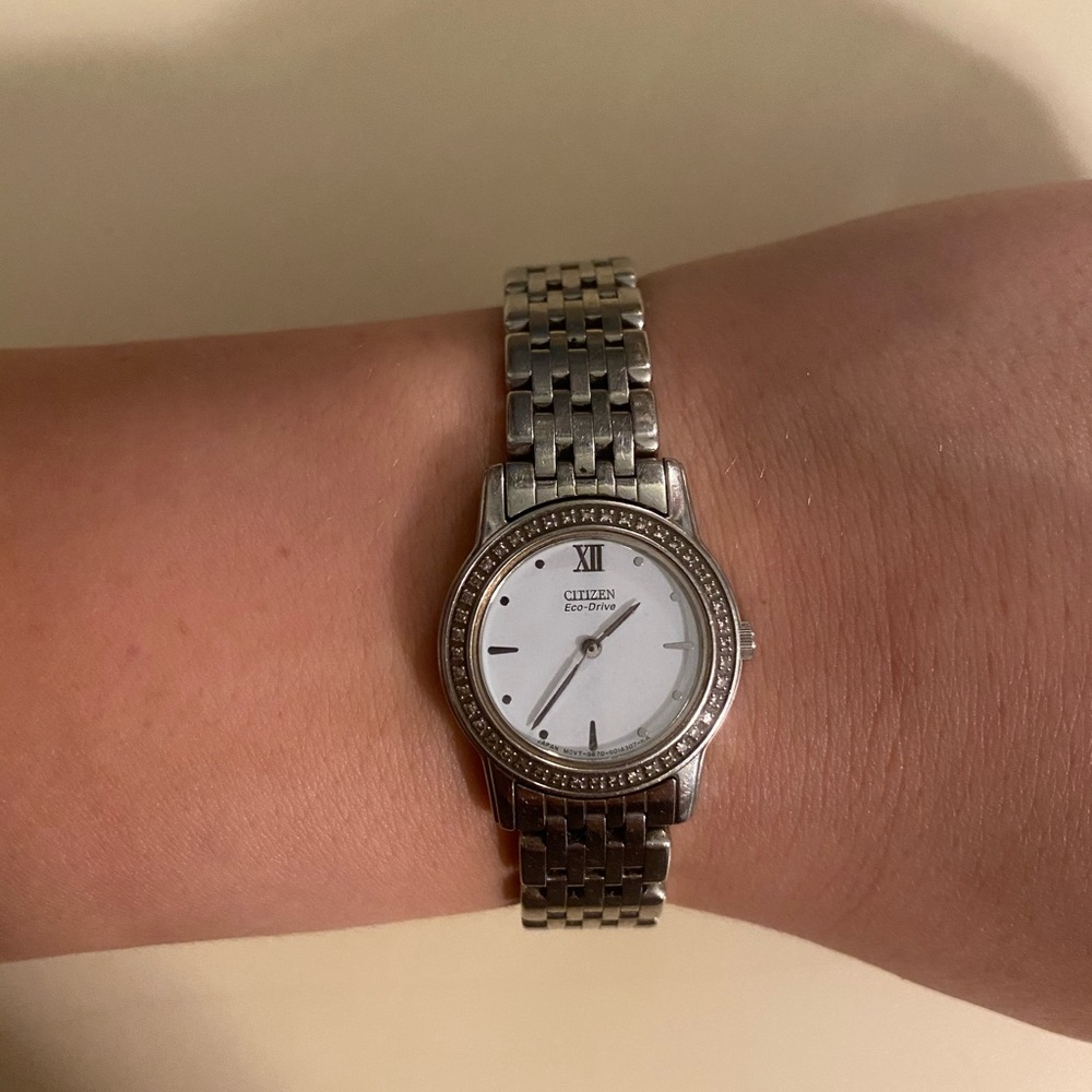 REAL Diamond Petite Women’s Watch - 90s authentic